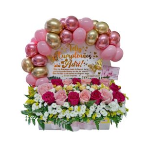 BOX GLOBOS Y ROSAS CUMPLEAÑOS